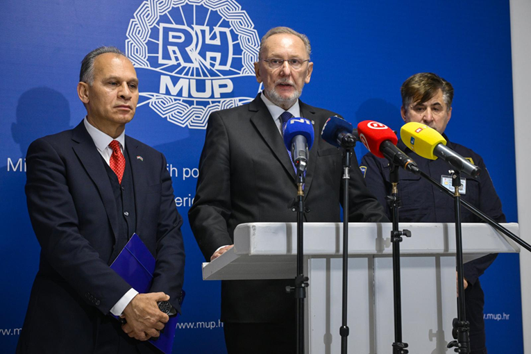 Reactions to the Femicide Reactions to the Femicide