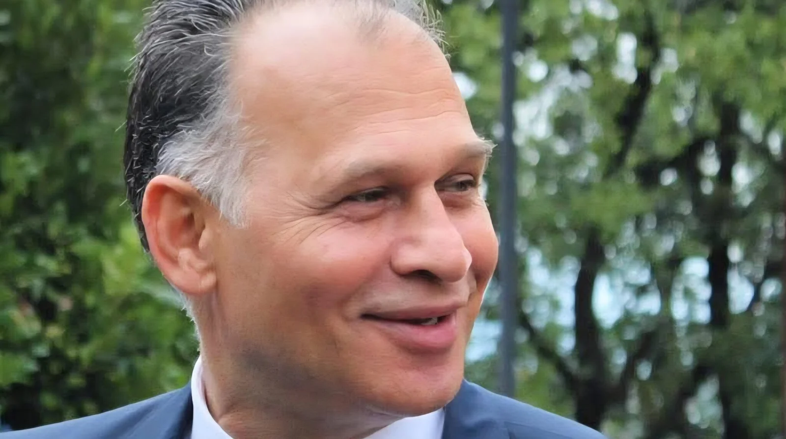 Street Musicians and Politics